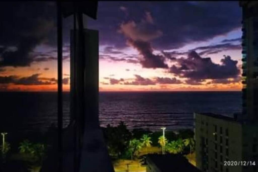 Apartamento Com Vista O Mar E Piscina Na Cobertura