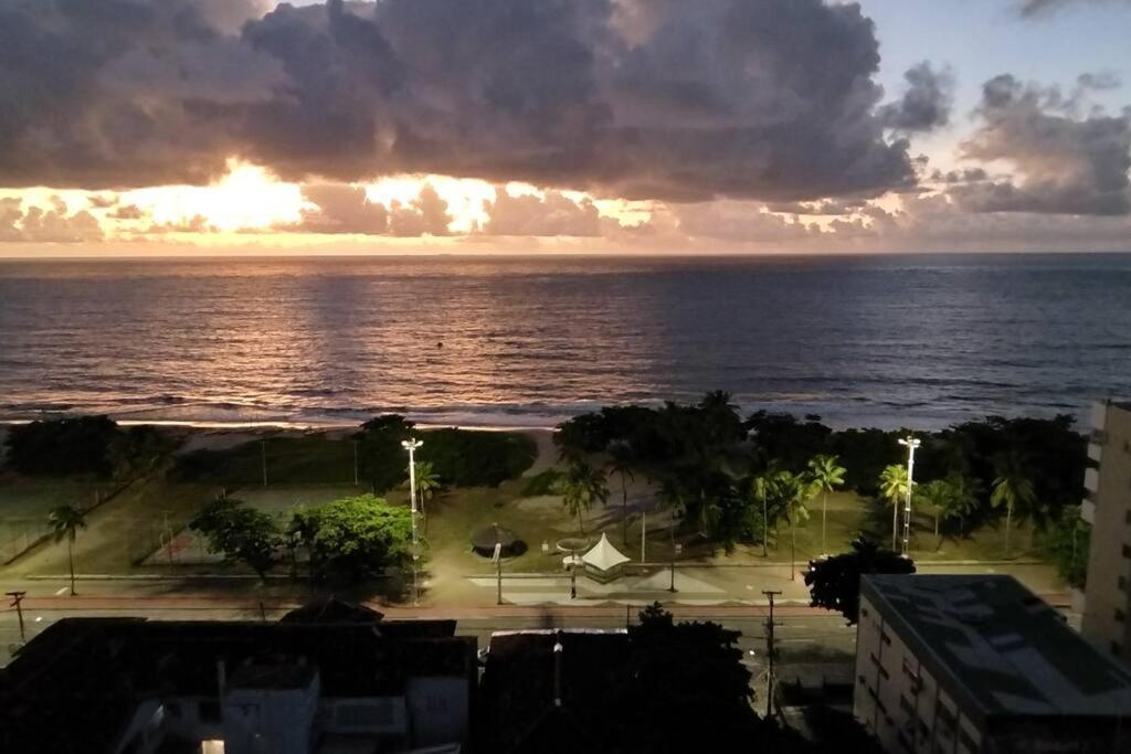 Com Vista O Mar E Piscina Na Cobertura